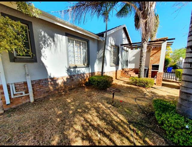 3 BEDROOM HOUSE FOR SALE IN AMANDASIG